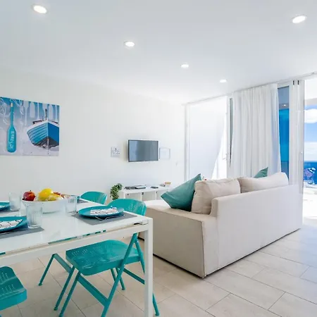 Horizon Apartments Colinas Del Sol, Terraza Con Vistas Al Mar Y Piscina Compartida Puerto del Carmen (Lanzarote)